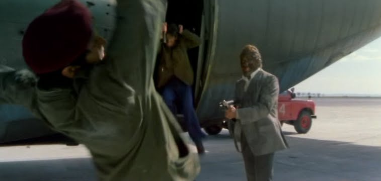 Кадры из Город зомби (1980)