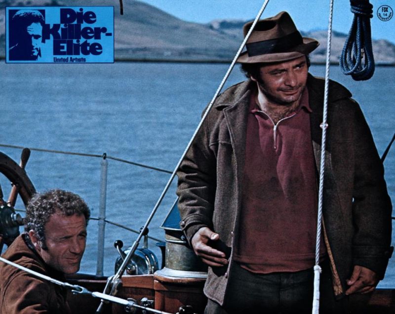 Кадры из Элита убийц (1975)