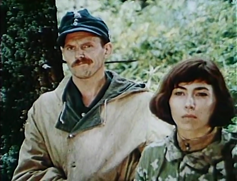 Кадры из В двух шагах от «Рая» (1985)