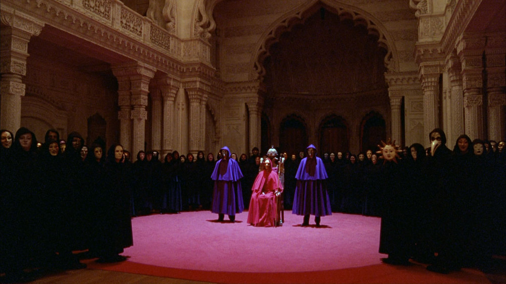 Кадры из С широко закрытыми глазами (1999)