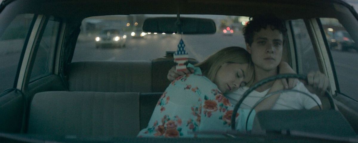 Кадры из На дне мира (2017)