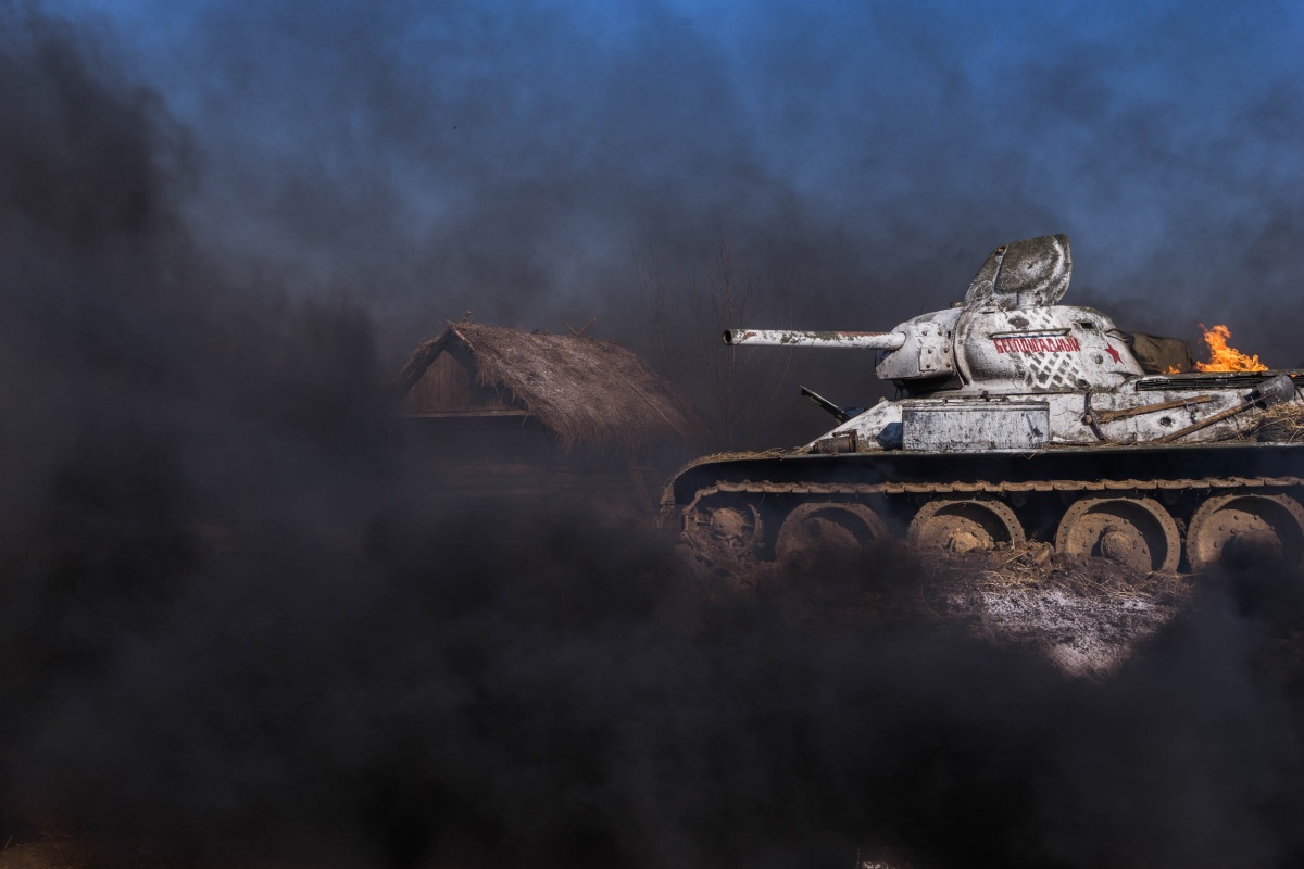 Кадры из Т-34 (2019)