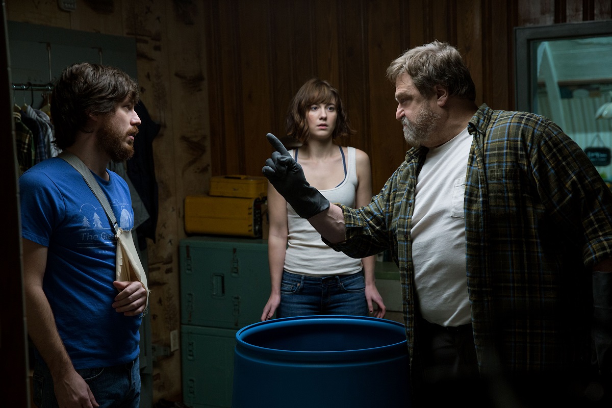 Кадры из Кловерфилд, 10 (2016)