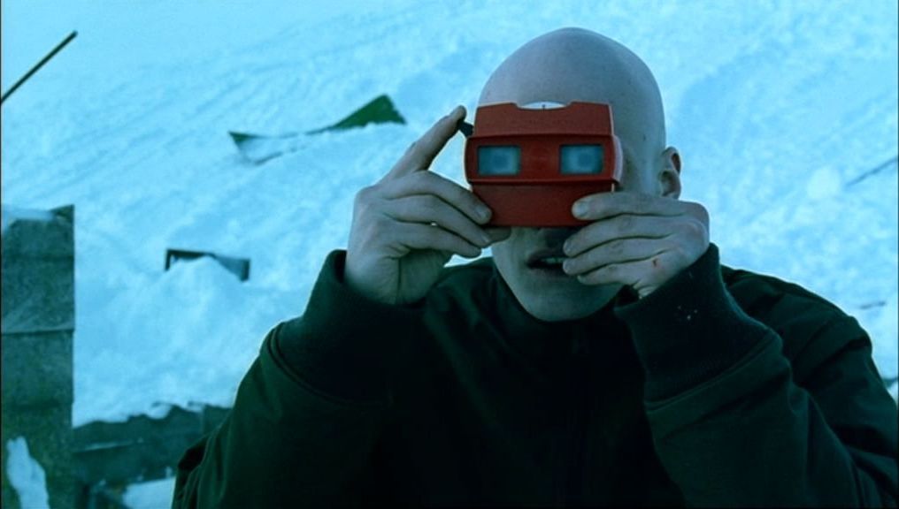 Кадры из Ной – белая ворона (2003)