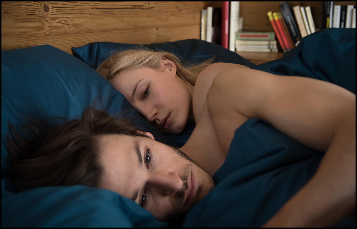 Кадры из Ева (2018)