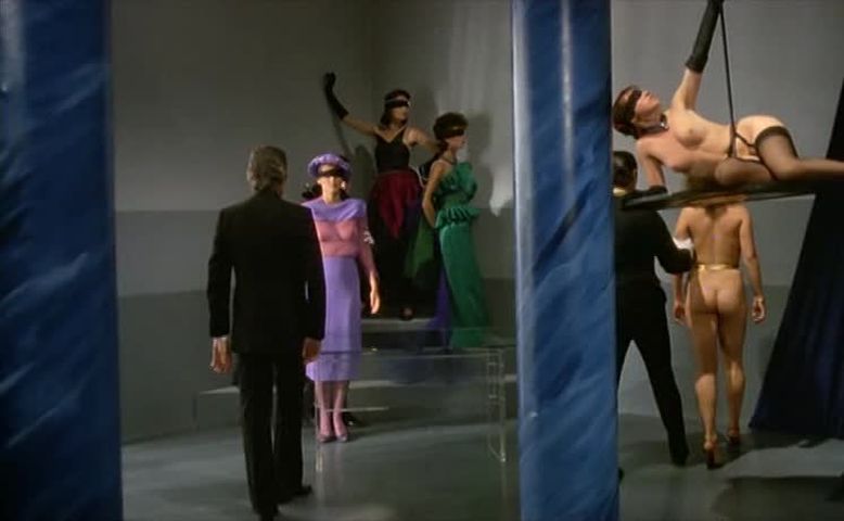 Кадры из История «О» 2: Возвращение в Руасси (1984)