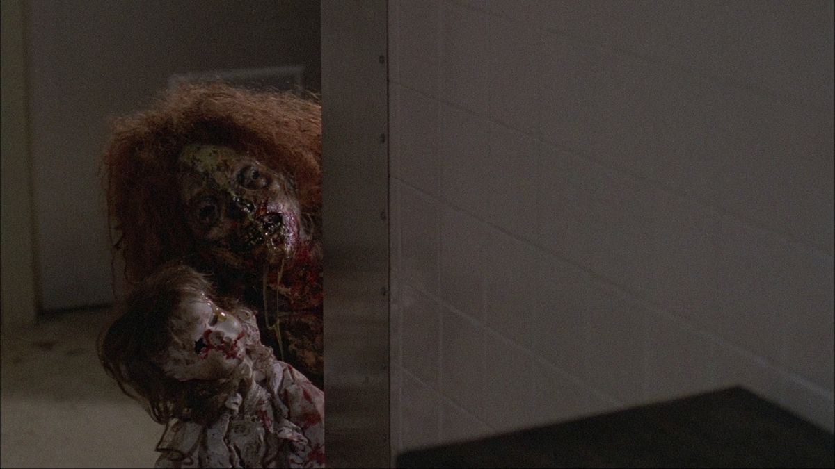 Кадры из Оборотни старого морга (1991)