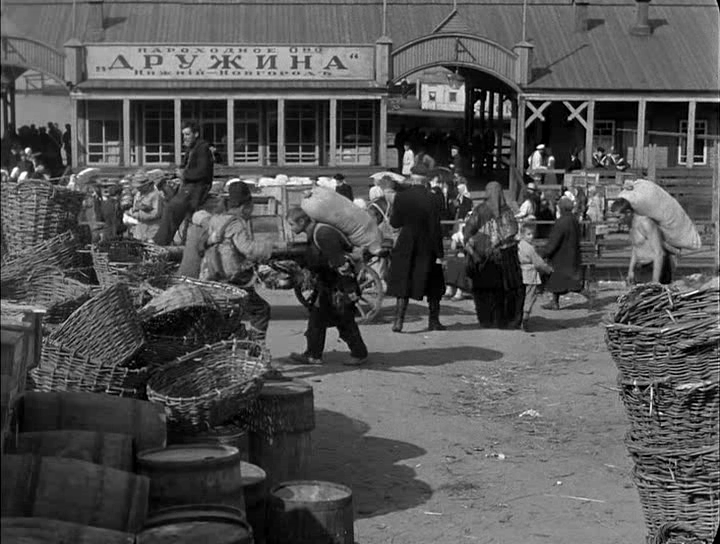 Кадры из Детство Горького (1938)