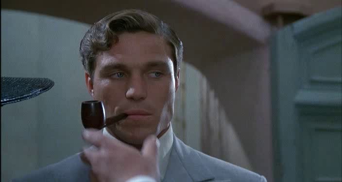 Кадры из Зло под солнцем (1982)