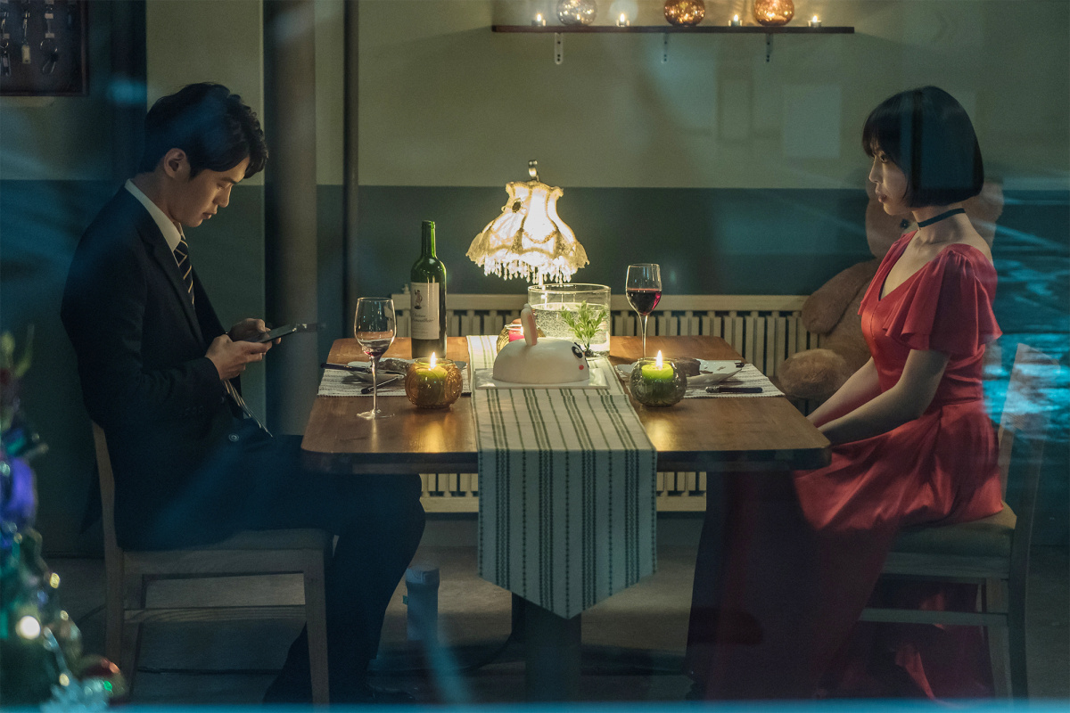 Кадры из Наблюдающий (2019)