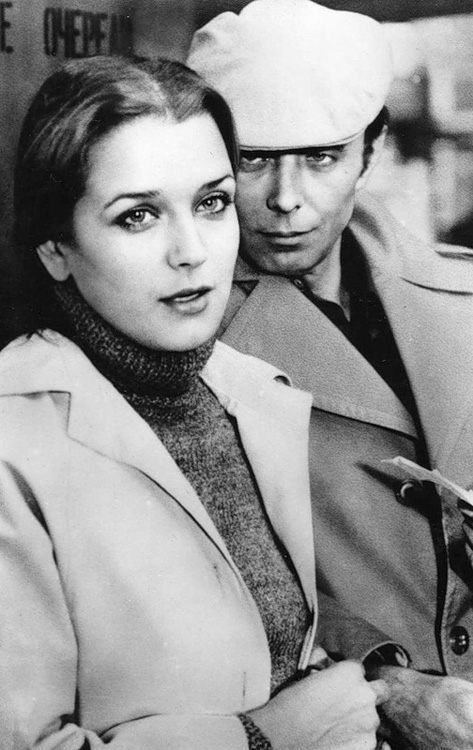 Кадры из Незваный друг (1981)