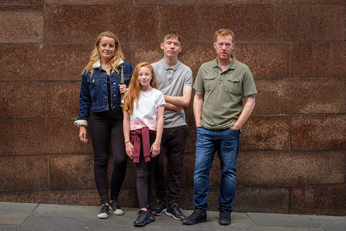 Кадры из Извините, мы вас не застали (2019)