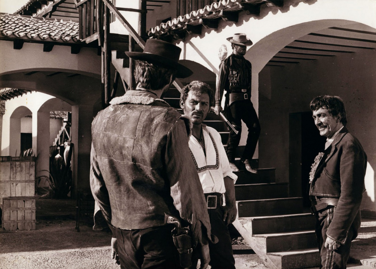 Кадры из За пригоршню долларов (1964)