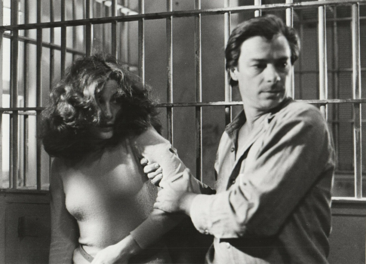 Кадры из Нападение на 13-й участок (1976)
