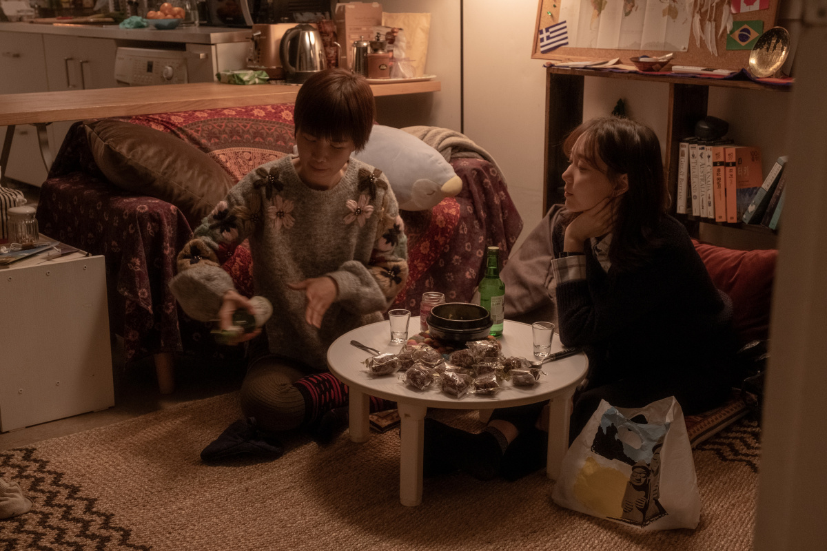 Кадры из Я дома (2019)