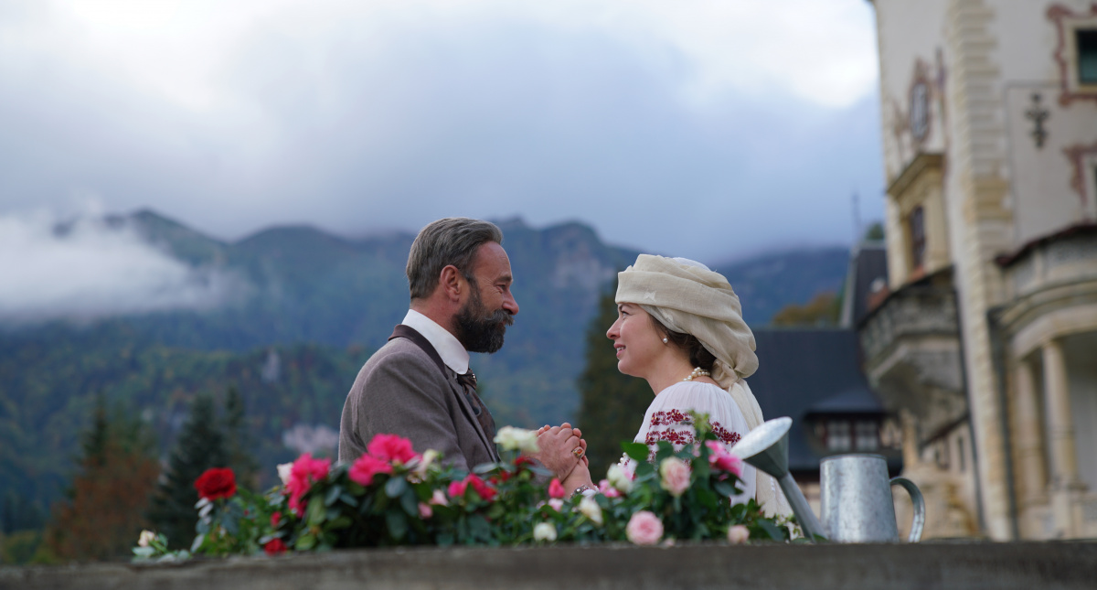 Кадры из Королева Румынии - Мария (2019)