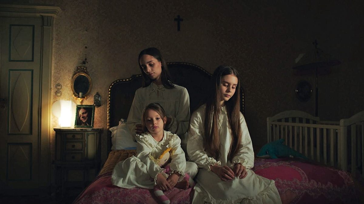 Кадры из Мрак (2019)