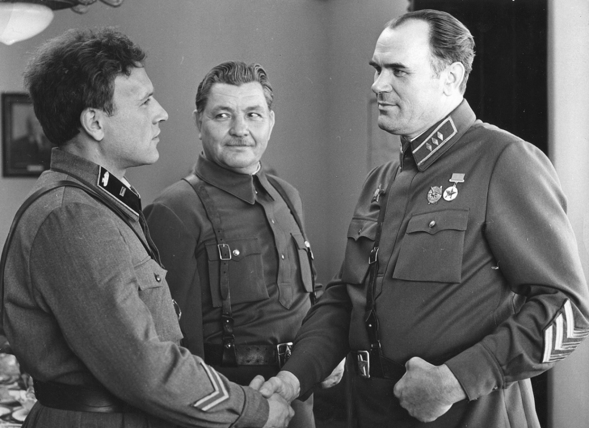 Кадры из Говорит Москва (1986)