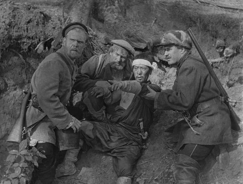 Кадры из Пржевальский (1952)