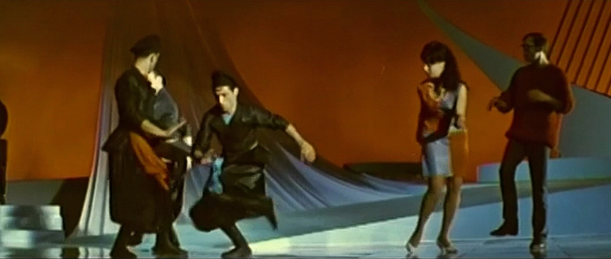 Кадры из Встреча в горах (1967)