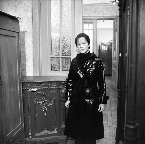 Кадры из Ищу человека (1973)
