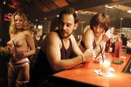 Кадры из Элементарные частицы (2006)