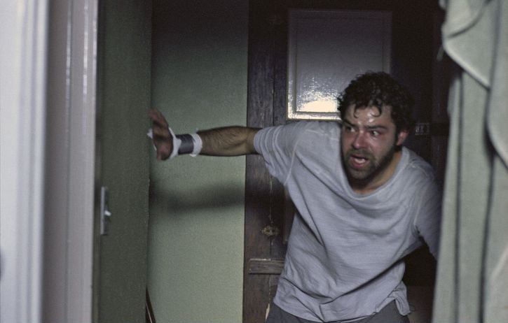 Кадры из У твоего порога (2006)
