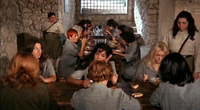Кадры из 99 женщин (1969)