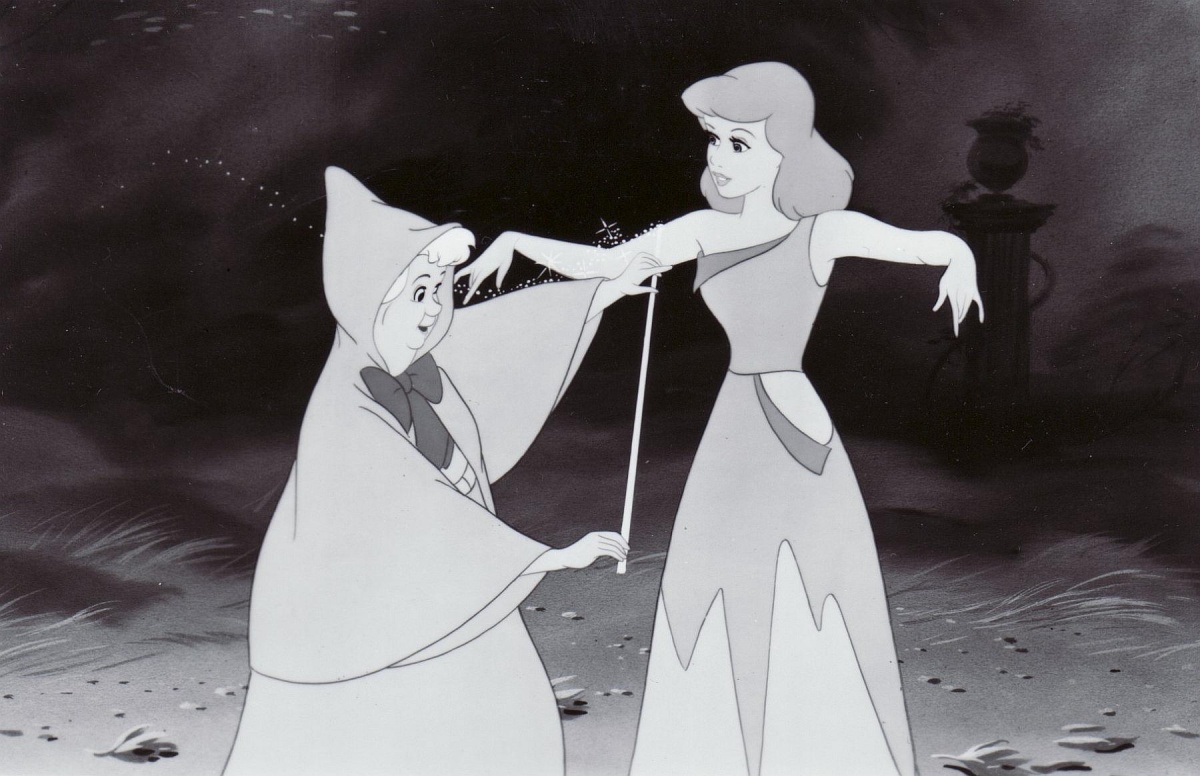 Кадры из Золушка (1950)
