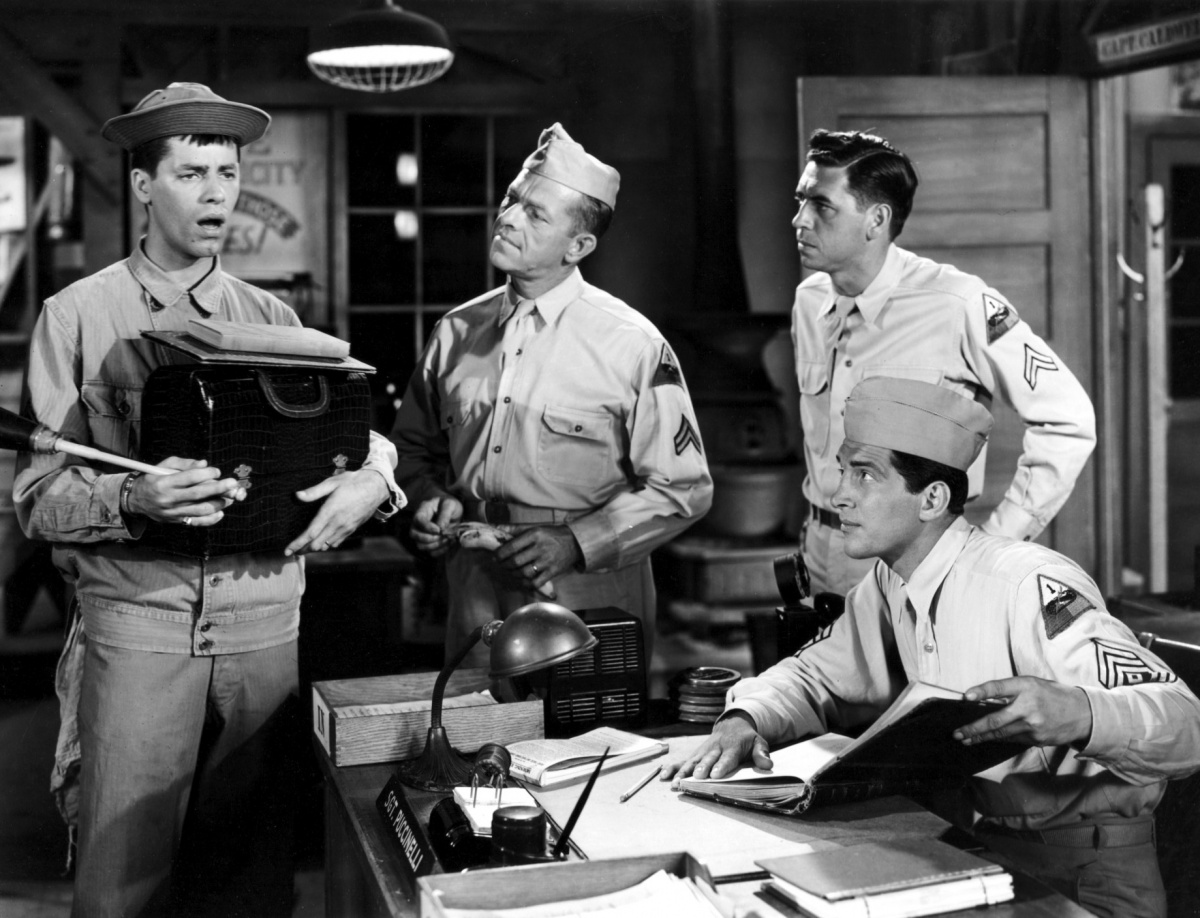 Кадры из Дезертиры (1950)