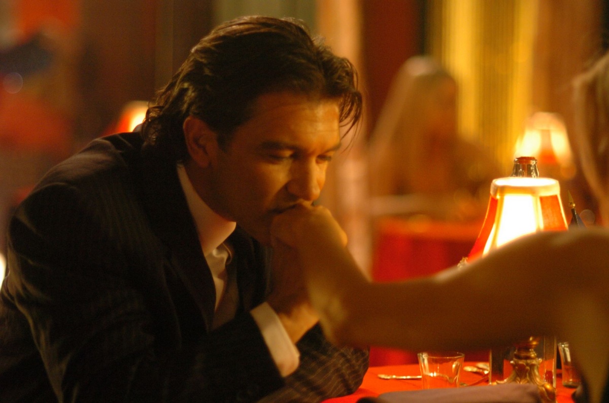 Кадры из Новый парень моей мамы (2008)