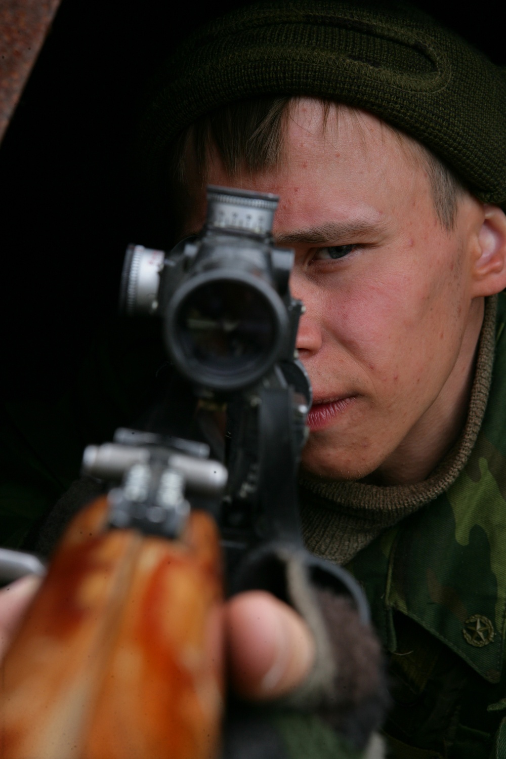 Кадры из Пленный (2008)