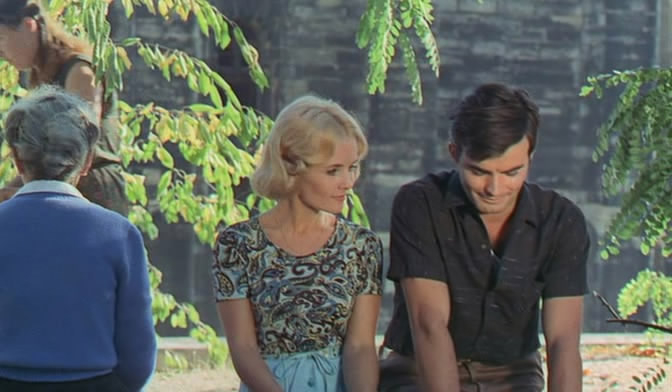Кадры из Счастье (1965)