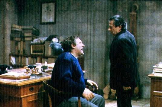 Кадры из Простая формальность (1994)