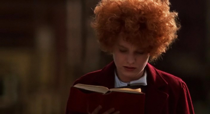 Кадры из Ангел за моим столом (1990)