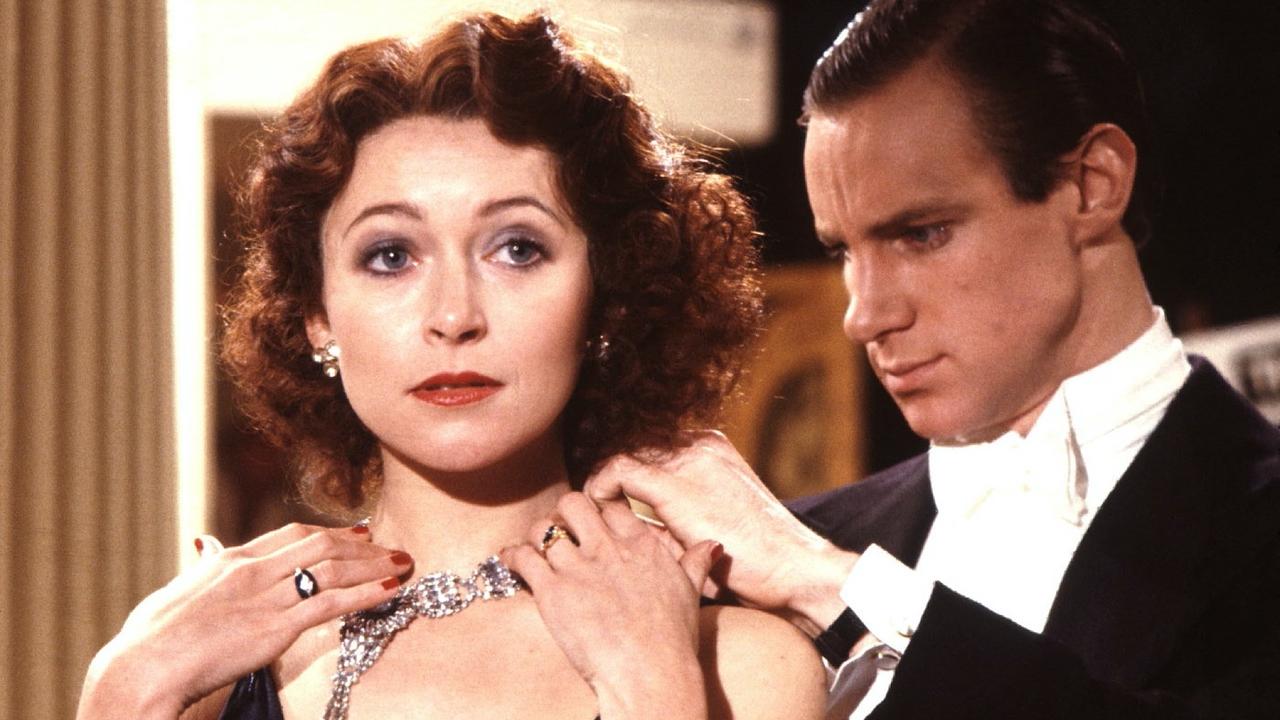 Кадры из Час Агаты Кристи (1982)