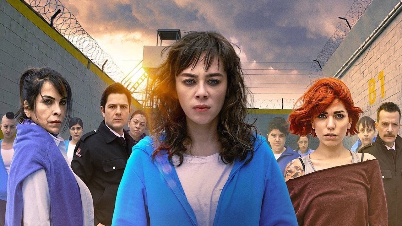 Кадры из Дворик (2018)
