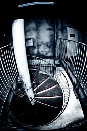Лабиринт страха (2009)