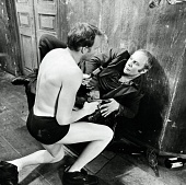 Бриллианты для диктатуры пролетариата (1975)